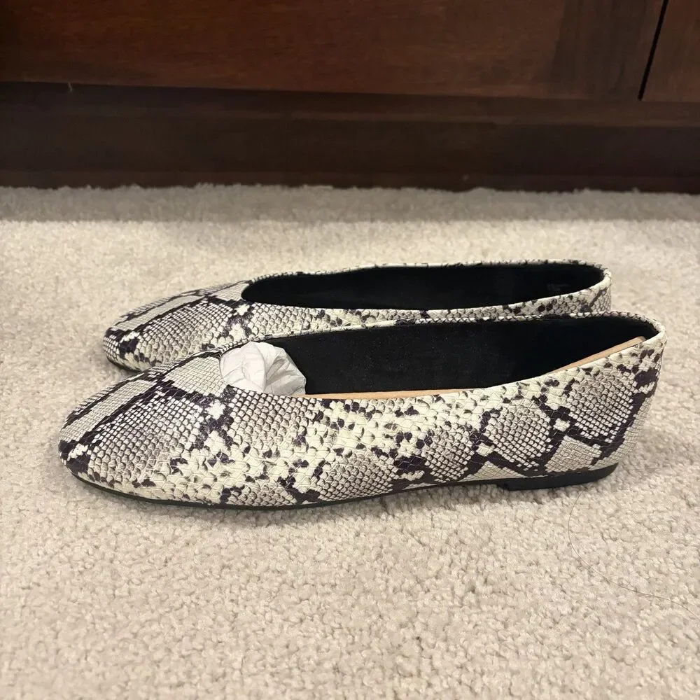 Bloomingdale’s AQUA AQ-Jade Snake Print Ballet Flats Shoes Sandals Women's 7.5